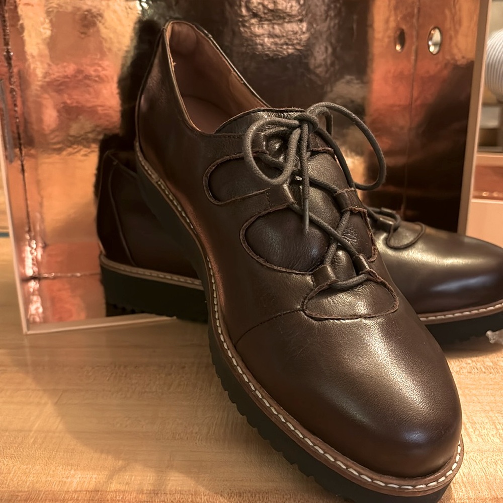 NIB L’Amour Des Pieds Women’s Ximena Leather Oxfords Size 10